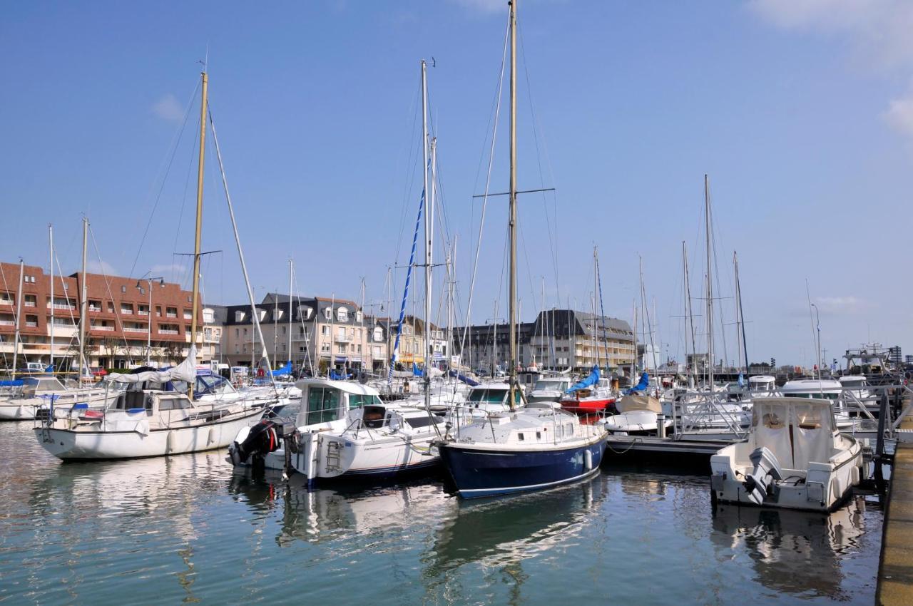 Studio Avec Chambre - Balcon Et A 20M De La Mer Courseulles-sur-Mer Exterior photo