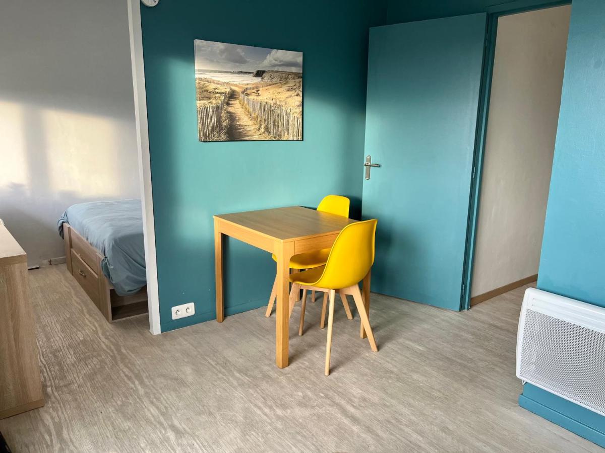 Studio Avec Chambre - Balcon Et A 20M De La Mer Courseulles-sur-Mer Exterior photo